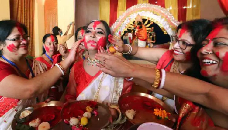 Sindoor Khela On Vijayadashami 2025: Decoding Why Married Bengali Women Play With Vermilion On Last Day Of Durga Puja | Culture News