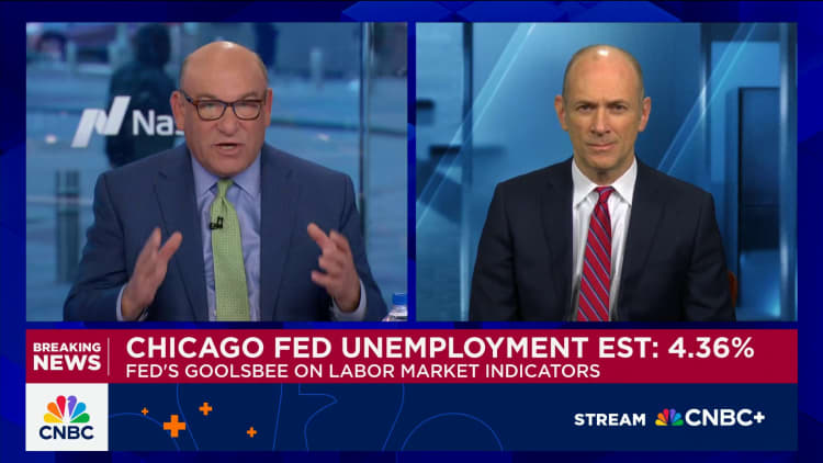Chicago Fed President Goolsbee: Uneasy about front-loading rate cuts due to limited inflation data