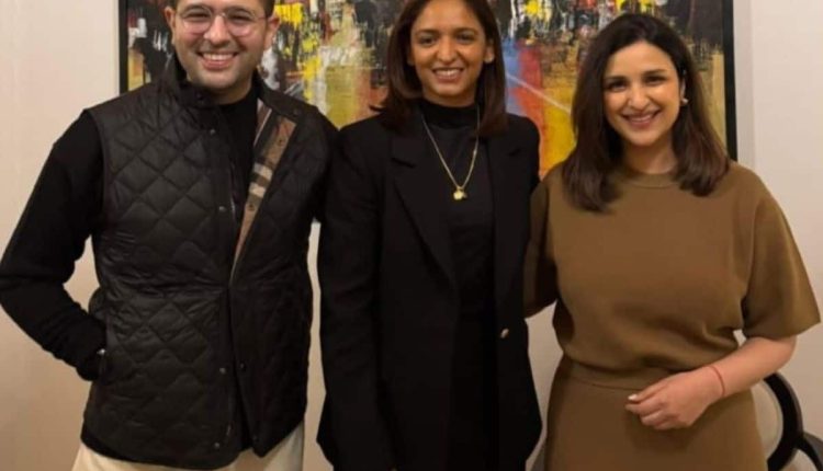 Parineeti Chopra, Raghav Chadha Host Indian Women’s Cricket Captain Harmanpreet Kaur At Mumbai Residence | People News