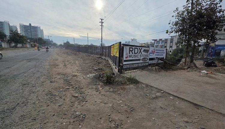 Indore News: ‘Underconstruction’ Since 2022, Tulsi Nagar–Vasundhara Complex Road Becomes Daily...